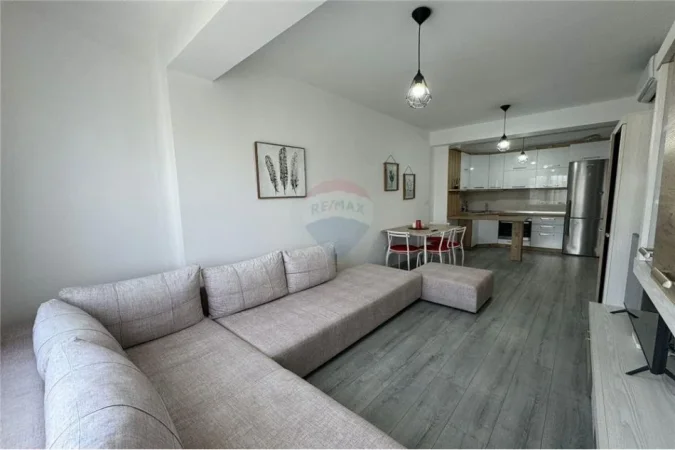 Jepet me qira apartament 1+1 te Kodra e Diellit 2