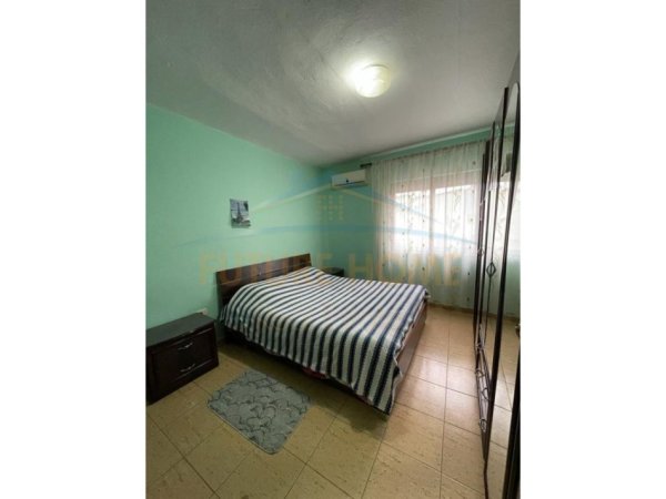 Shitet, Apartament 3+1+2, Stadiumi Dinamo, Tiranë