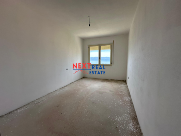 SHITET APARTAMENT 2+1 NE LUNGOMARE, VLORE