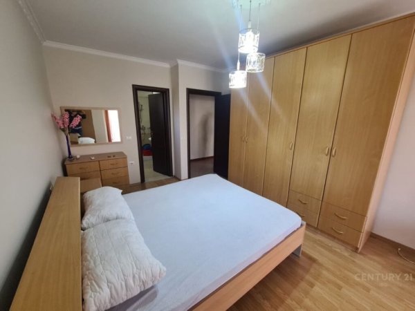 APARTAMENT 2+1+2 TEK RR.KAVAJES