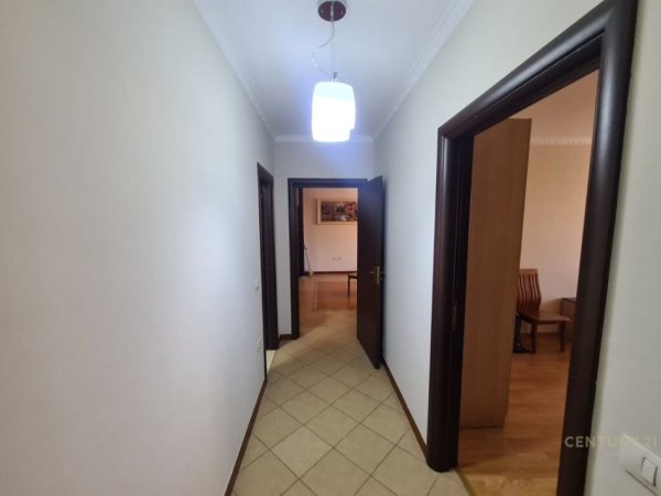 APARTAMENT 2+1+2 TEK RR.KAVAJES