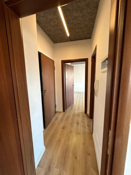 Qera,Apartament 1+1, Rruga e Barrikadave