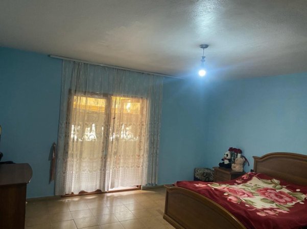 Jepet me qera Apartament 2+1 te Rr. E Barrikadave, 500 €