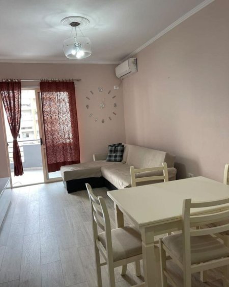 Jepet me qira apartament 1+1+bllk📍 Astir