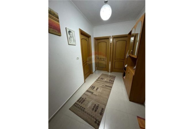 APARTAMENT 2+1 NE SHITJE NE KAMEZ!