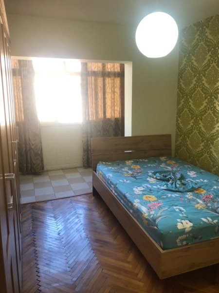 Tirane, Apartament  2+1 me qira ( Kongresi Manastirit )