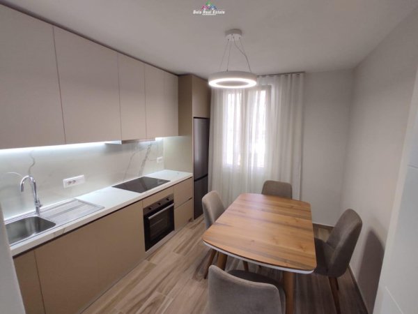 Apartament Me Qera 1+1 Tek 21 Dhjetori, Tirane.