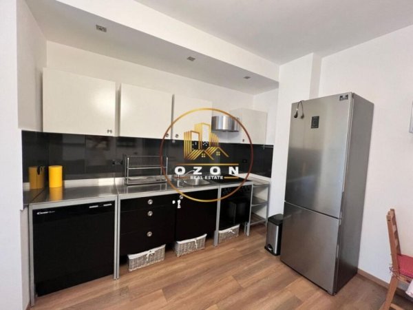 Ofrohet Apartament 2+1 për Qira tek Kopshti Botanik!