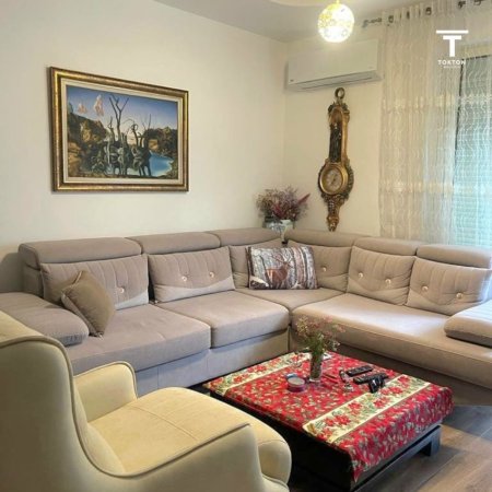 Shitet Apartament 2+1 Kopshti Zologjik