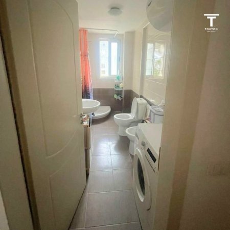 Shitet Apartament 2+1 Kopshti Zologjik