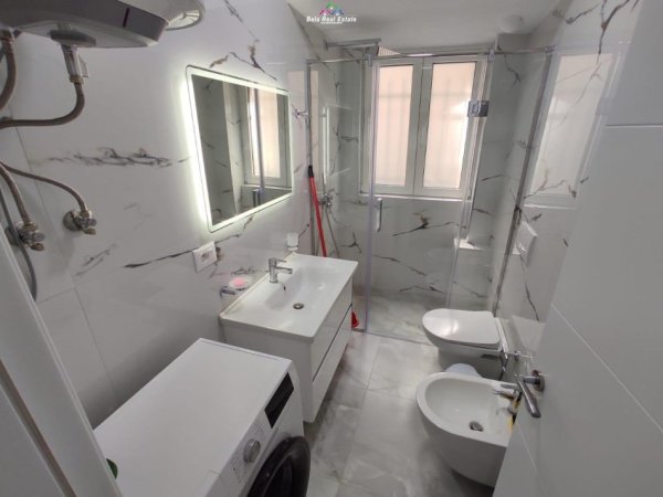 Apartament Me Qera 1+1 Tek 21 Dhjetori (ID B211226) Tirane.