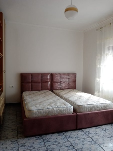 Qera Apartament  2+1 ( Pazari Ri)