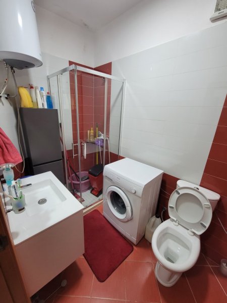 Shitet apartament 1+1 te Fafa  ne Golem