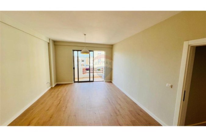 Apartament 2+1 Per Shitje Ne Astir