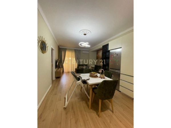 KODRA E DIELLIT, JAPIM APARTAMENT 1+1 PER QIRA!, 500euro