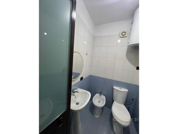 Qera, Apartament 1+1, te Pazari i Ri!