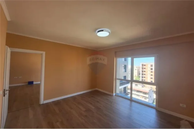 Apartament me qira 2+1+2 tek Rruga 5 Maji