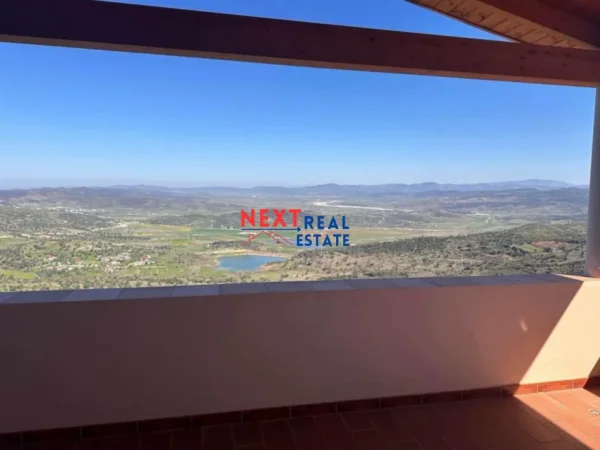 JEPET ME QERA AFATGJATE KATI I DYTE I NJE SHTEPIE PRIVATE NE KANINE