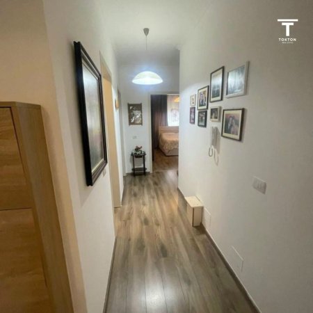 Shitet Apartament 2+1, Kopshti Zologjik 175.000 Euro!