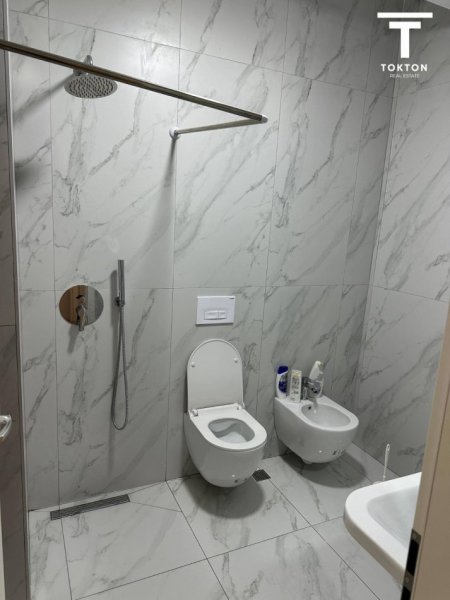 Jepet me qera Apartament 2+1, Ali Demi 400 Euro/Muaj!
