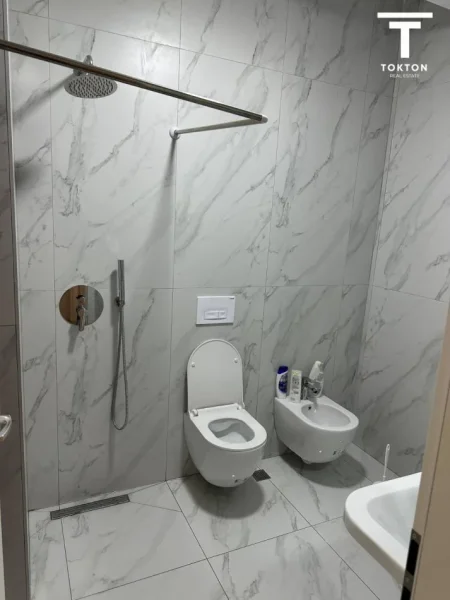 Jepet me qera Apartament 2+1, Ali Demi 400 Euro/Muaj!