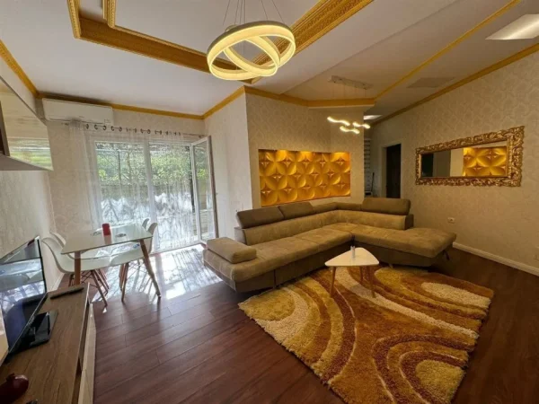 Apartament 2+1 Me Qera Tek Liqeni I Thate (ID B220777) Tirane