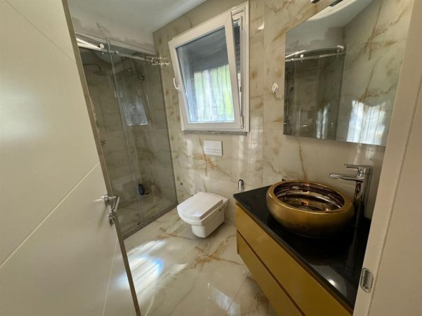 Apartament 2+1 Me Qera Tek Liqeni I Thate (ID B220777) Tirane