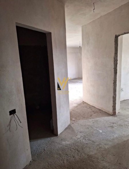 SHITET APARTMENT 2+1+2+BLK TEK KAFJA E RREMES 105.000 EURO