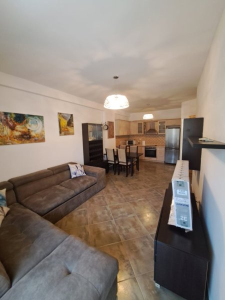 Qira Apartament 1+1, Kopshti Botanik