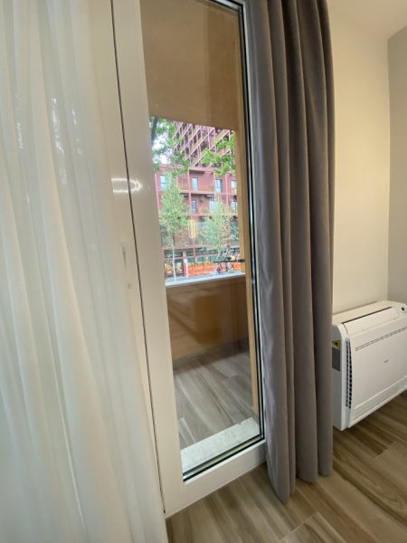 Jepet me qera apartament 1+1 21 Dhjetori