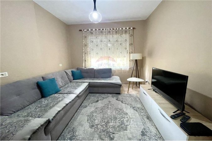 Apartament ne shitje, 2+1 buze rruges "Myslym Shyri" per 179'000 Euro!
