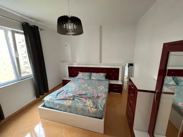 Jepet 2+1 me Qera ne Astir