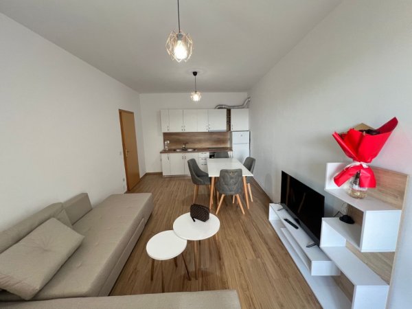 Apartament 1+1 me Qera, Astir