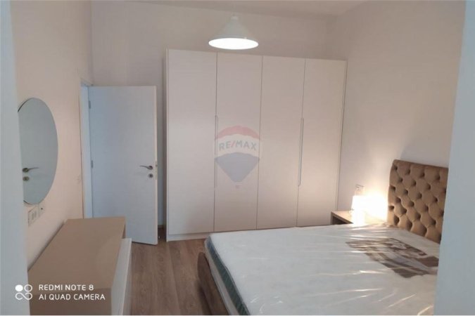 Apartament 1+1 me qira te Rruga Peti