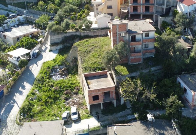 !SHITUR!!Shitet shtepi dy kate te Spitali, Durres