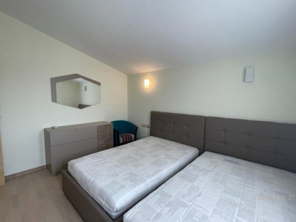 Super apartament 2+1+2 tualete + verande + nje post parkimi tek Kopshti Botanik!, 230000euro