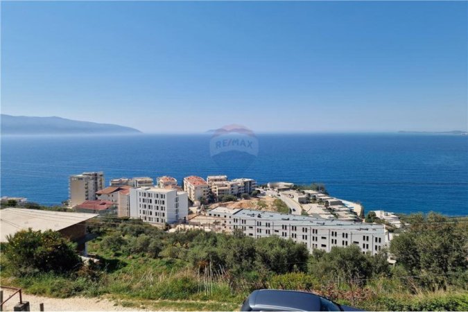 Shtepi private me super pamje nga deti,Vlore