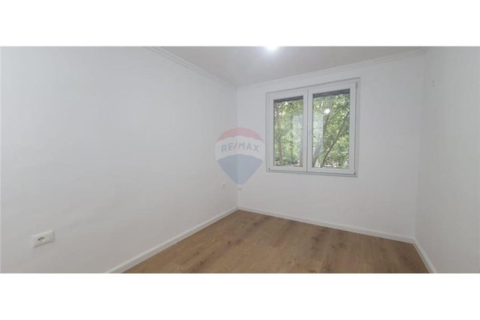 SHITET APARTAMENT 2+1 TEK GJYKATA E RRETHIT TIRANE