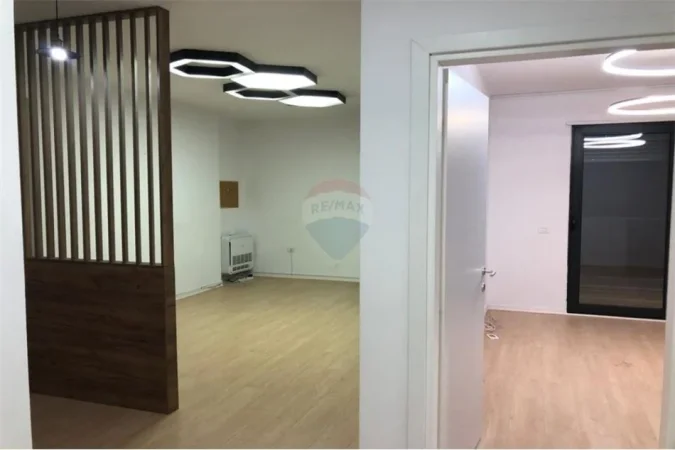 AMBIENT PER QIRA TEK KOMUNA E PARISIT!