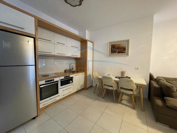 Qera, Apartament 2+1+2 Komuna Parisit,Tirane