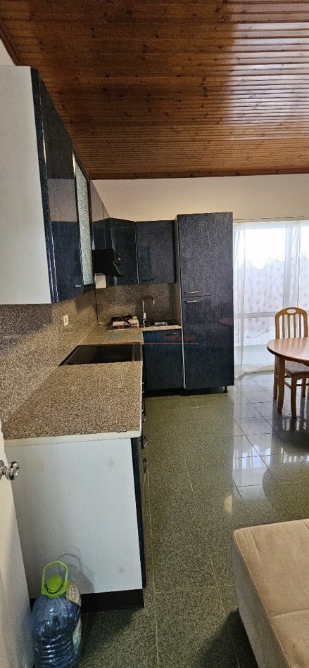 Apartament 2+1 Me Qira Tek Posta Ne Qender