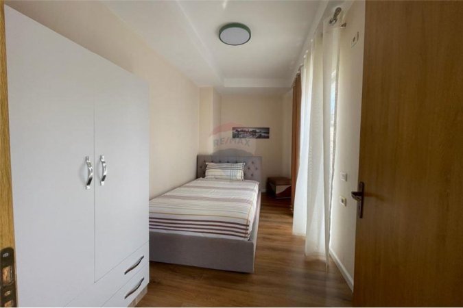 Apartament 2+1 per qira , Selvia