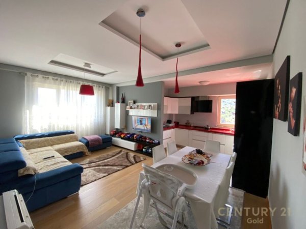 APARTAMENT 2+1 PER QIRA ME PAMJE NGA LIQENI TEK LIQENI I THATE!