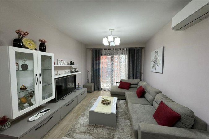 Apartament 2+1 me qira prane Mondialit