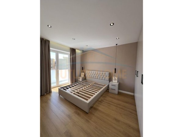 Shitet , Apartament 2+1 , Mine Peza , Tirane