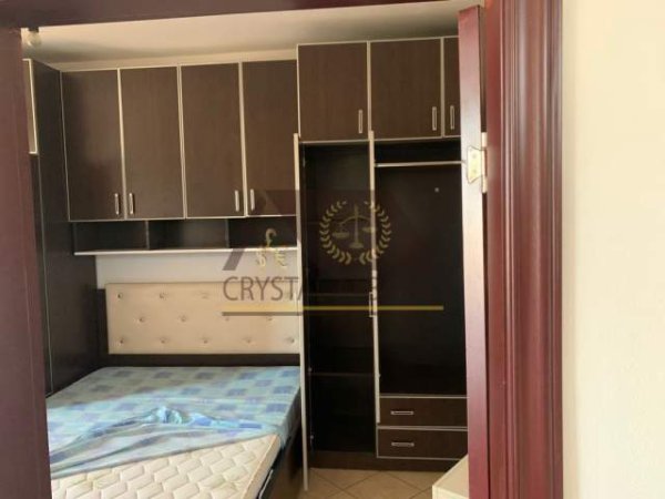 Tirane, jepet me qera apartament Kati 8, 65 m² 30.000 Leke