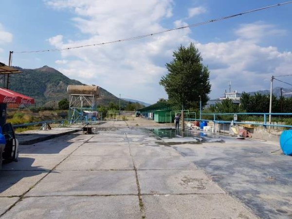 Elbasan, shes truall 1.500 m² 100.000 Euro