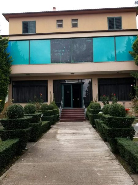 Elbasan, shitet shtepi 3.967 m² 750.000 Euro