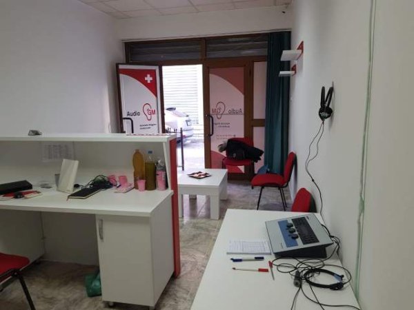 Elbasan, shitet ambjent biznesi 305 m² 280.000 Euro