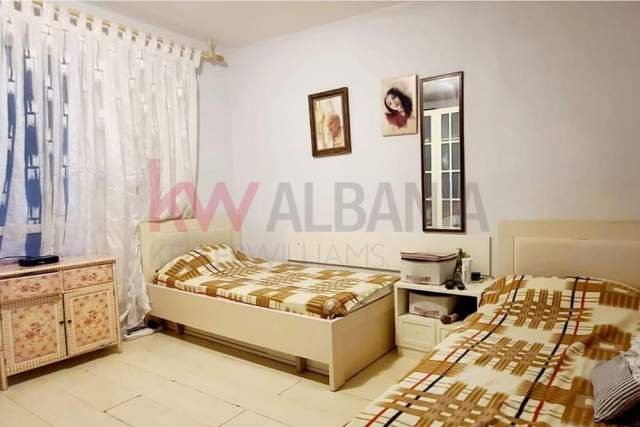 Tirane, jepet me qera apartament 3+1+BLK Kati 3, 105 m² 520 Euro (Stadiumi Dinamo)